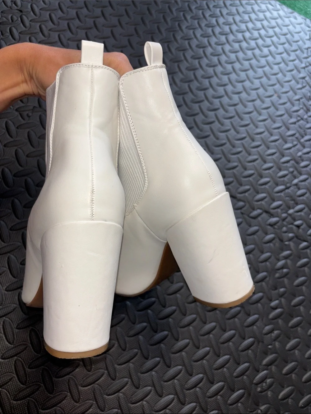 White Women's Chelsea Block Heel Ankle Boots